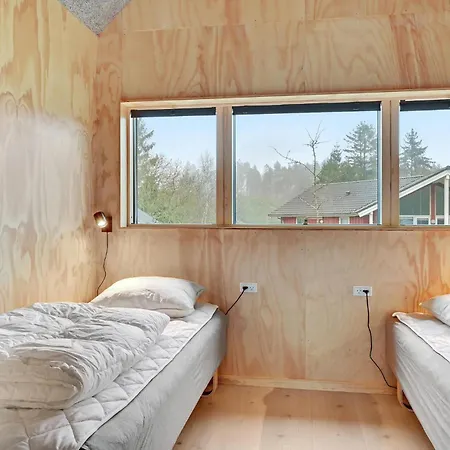 3 Bedroom Gorgeous In Nyaraló