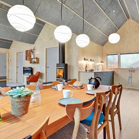 3 Bedroom Gorgeous In Nyaraló Silkeborg