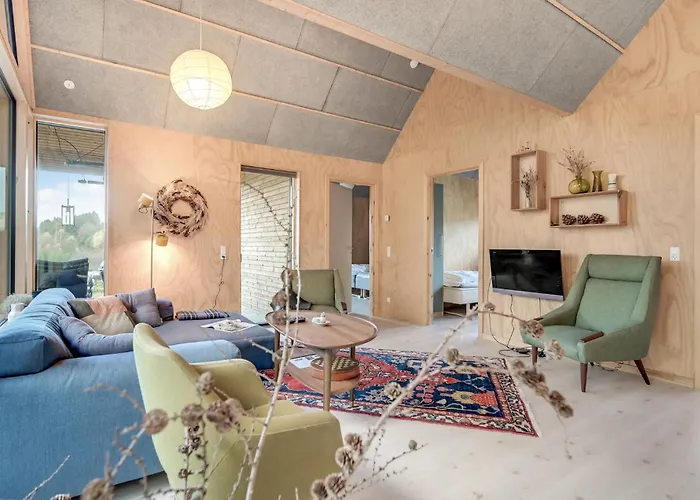 3 Bedroom Gorgeous In Casa vacanze